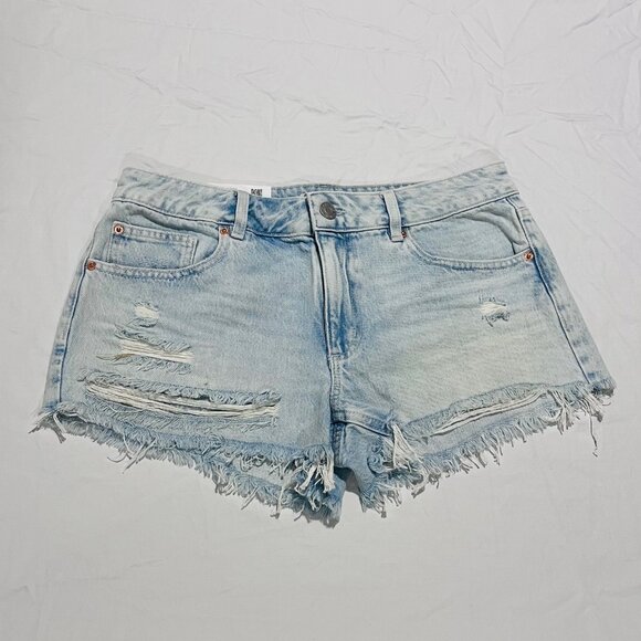 Garage Denim Low Rise Distressed Shorts Size 27 NWT - Picture 1 of 5